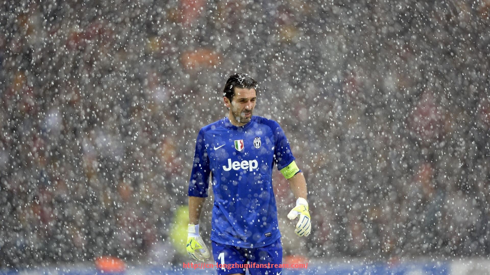 龙珠直播-世俱杯高空球战术全面解析及经典战例复盘